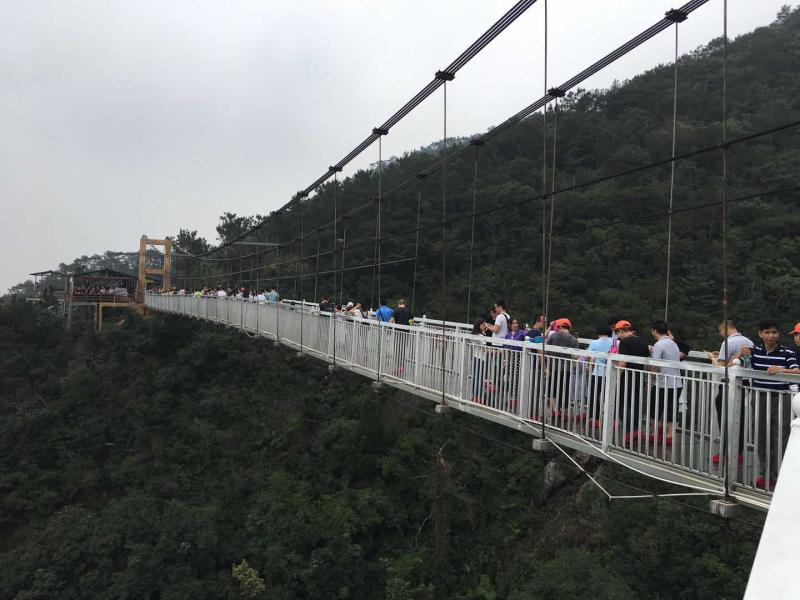 线路2玻璃桥_编辑.jpg